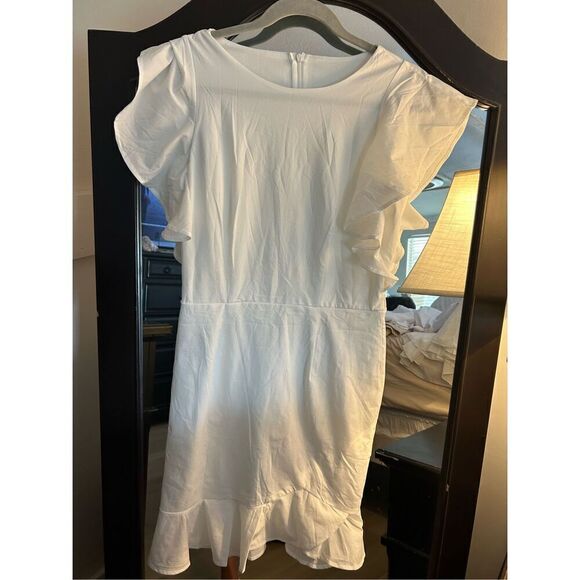 NEW White Flutter Sleeve Mini Dress Ruffle Hem M - Picture 6 of 6